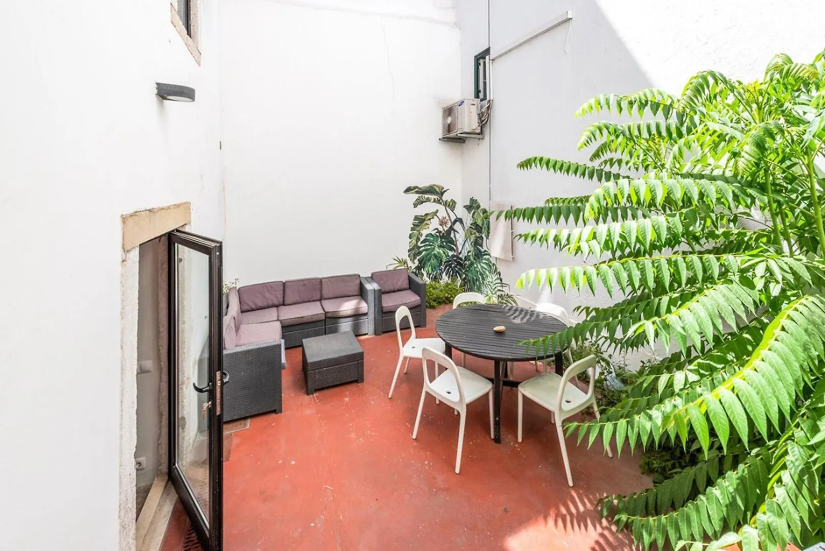 Guestready - Fantastic W Big Patio - Bairro Alto Apartment Lisbon Portugal