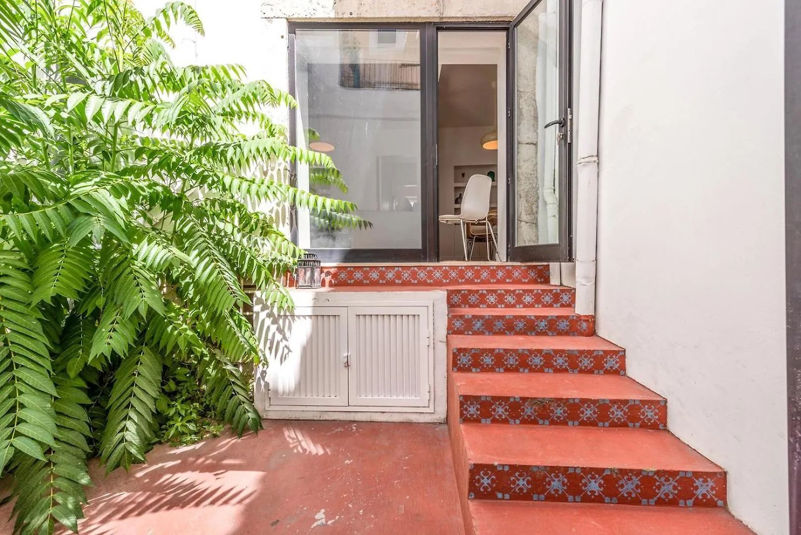 Guestready - Fantastic W Big Patio - Bairro Alto Apartment Lisbon 0*,